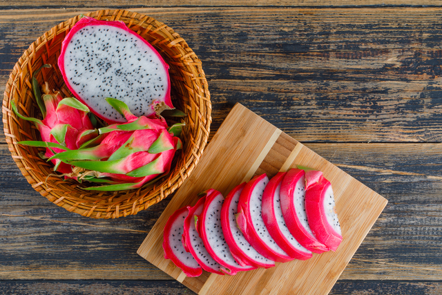 5 a-step-by-step-guide-to-cutting-dragon-fruit