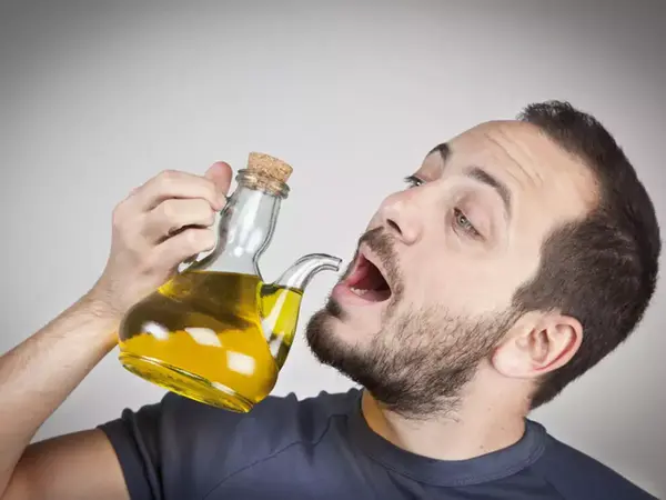 5 how-to-drink-extra-virgin-olive-oil-on-an-empty-stomach