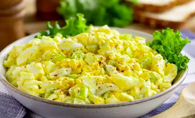5 signs-your-egg-salad-is-spoiled