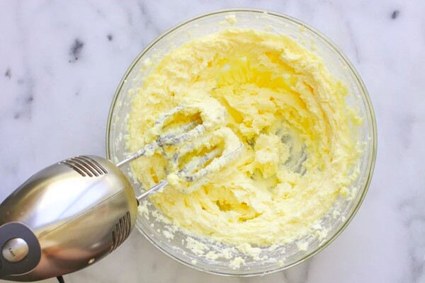5 step-5-combine-the-butter-and-sugar