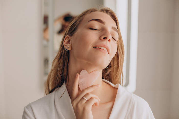 How to Use Your Gua Sha Face Tool for Glowing, Youthful Skin