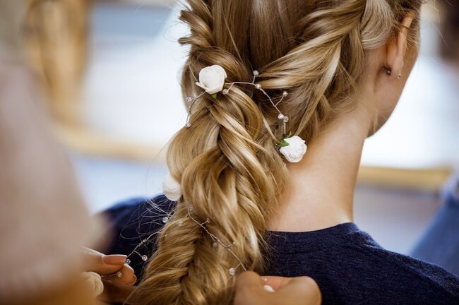 How to Braid Hairstyles for an Elegant Updo