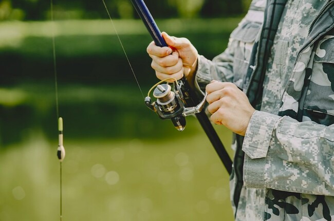 How to Fly Fish in a River: Beginner Guide