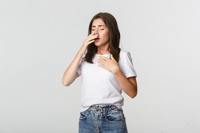 the-myth-of-sneezing-and-your-heart